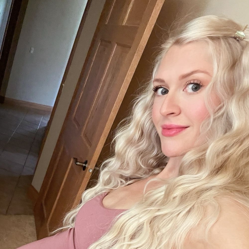 Meet your Posher, Haley